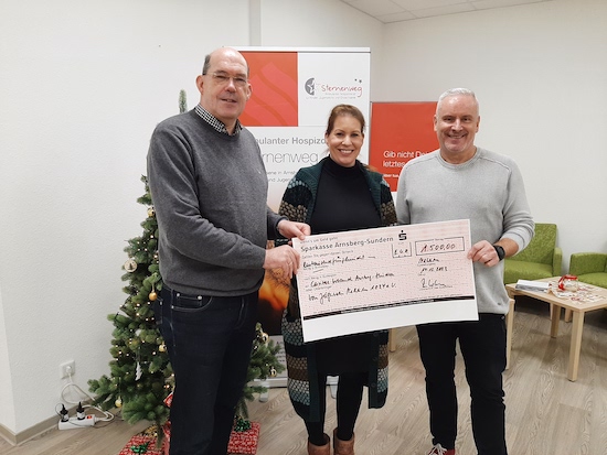 jv spendenuebergabe sternenweg Kopie